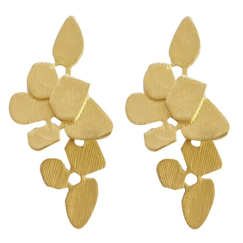 Elegant Timeless Leaf Retro Earrings | Vintage Leaf Statement Earrings for Women