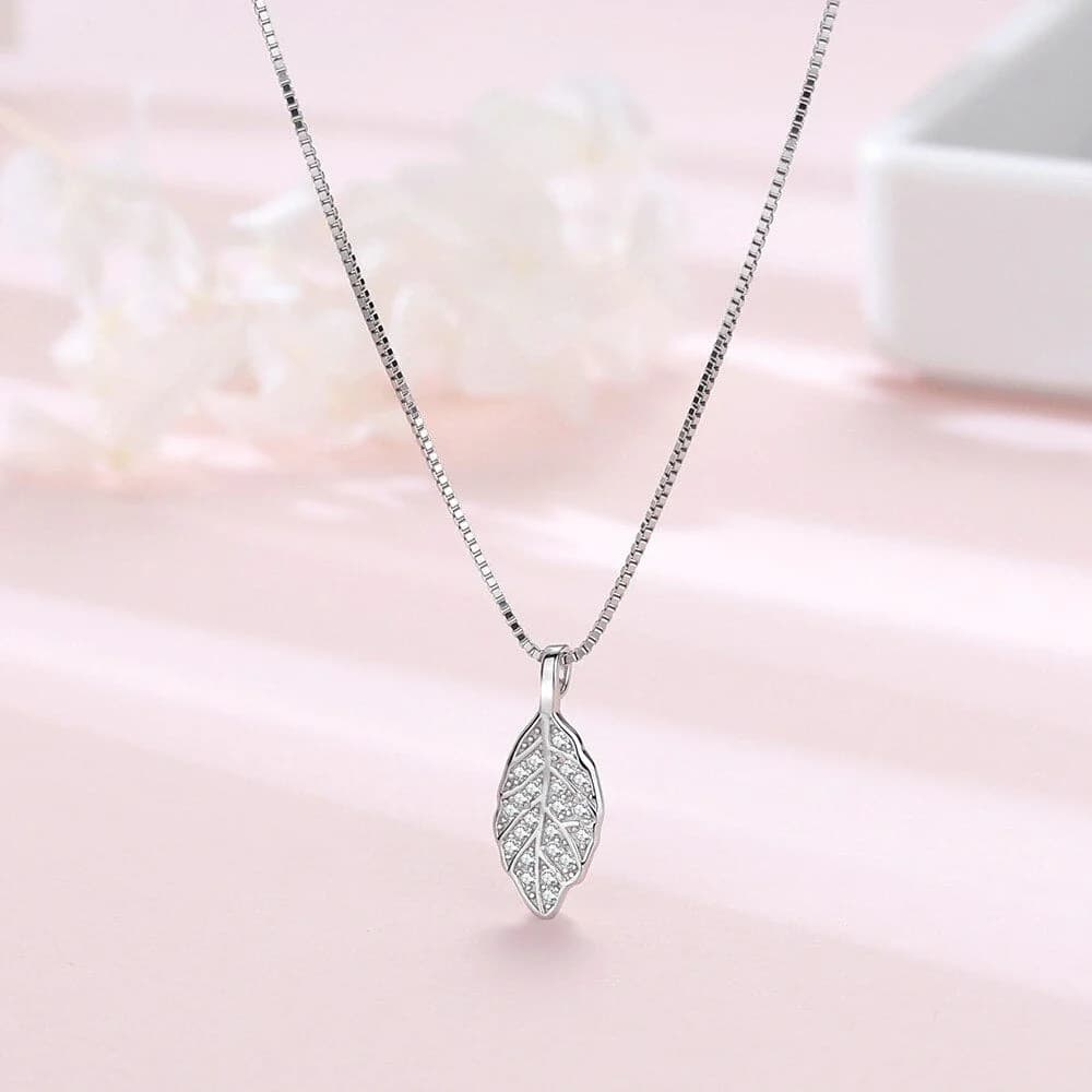 Nature Sparkle Tree Leaf Pendant Necklace | Elegant Leaf Pendant Jewelry for Women