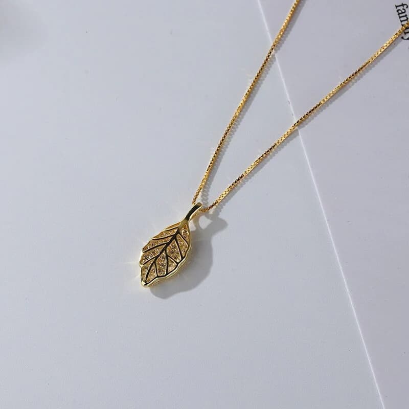 Nature Sparkle Tree Leaf Pendant Necklace | Elegant Leaf Pendant Jewelry for Women